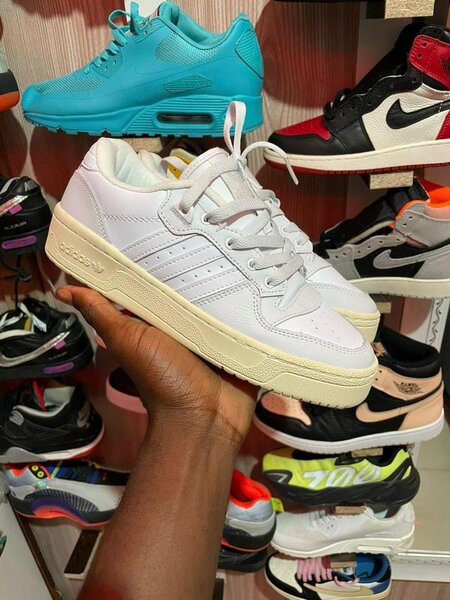 Adidas size 5