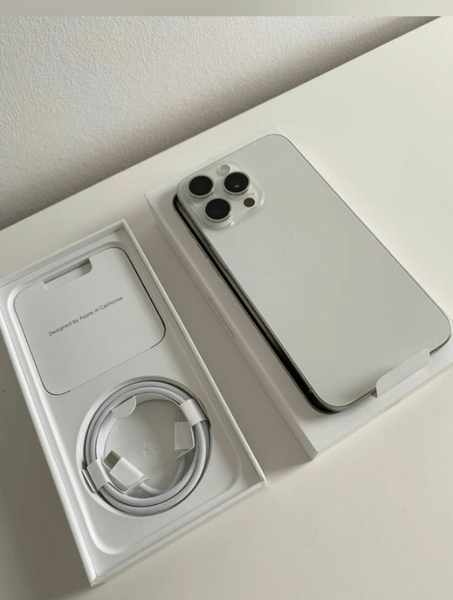 iPhone 15