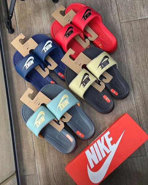 Nike Slides Confortables