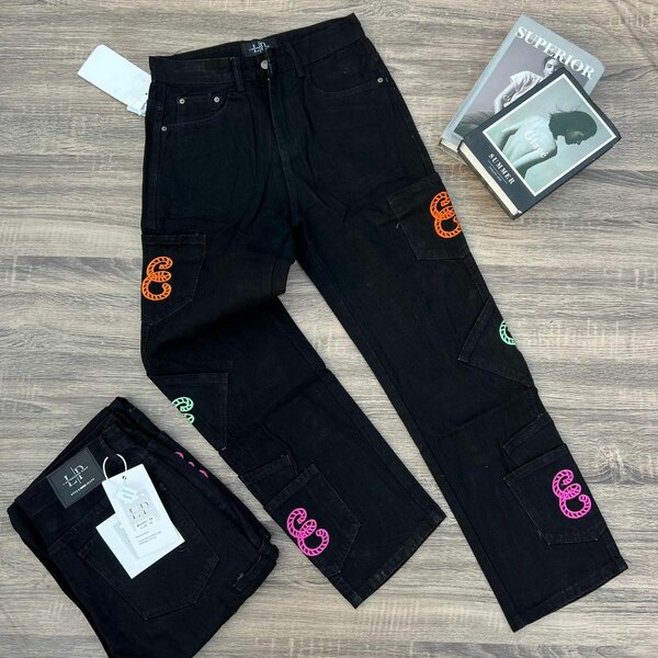 Baggy jeans