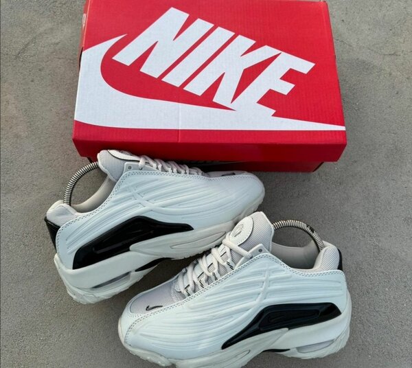 Nike Nocta