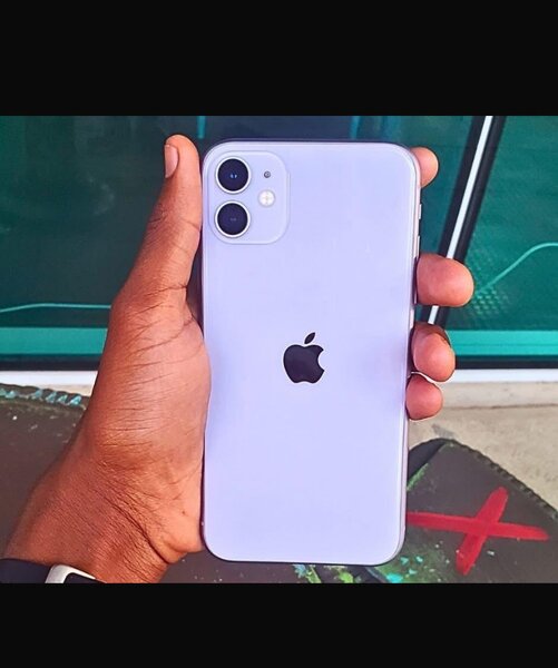 iPhone 11
