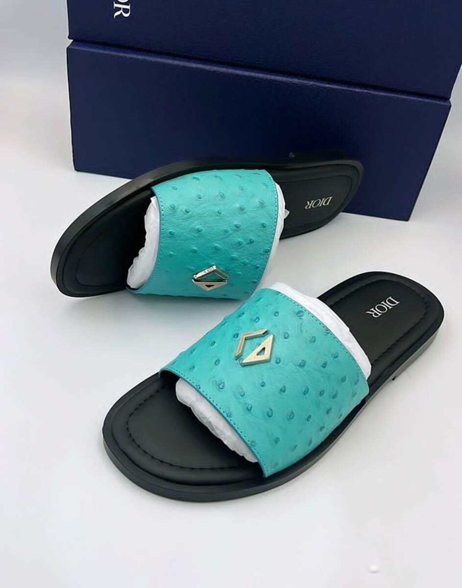 Fashion slippers