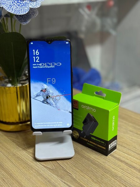 Smartphone OPPO F7