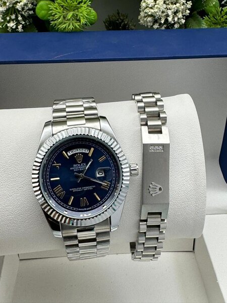 Rolex watch with bracelet