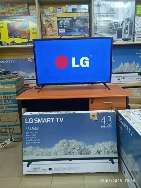 LG Smart TV 43 pouces