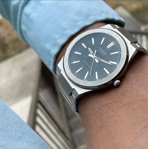 Casio Beside