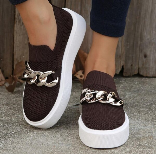 Ladies sneakers