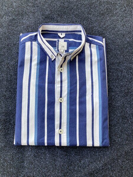 Men shirts