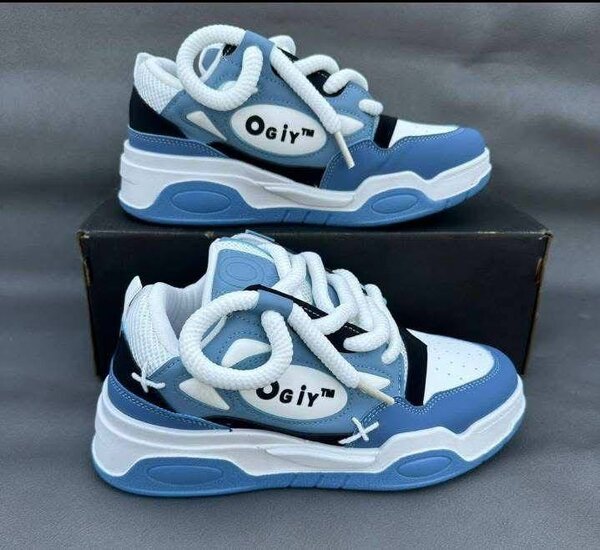 Baskets bleues modernes OGiy