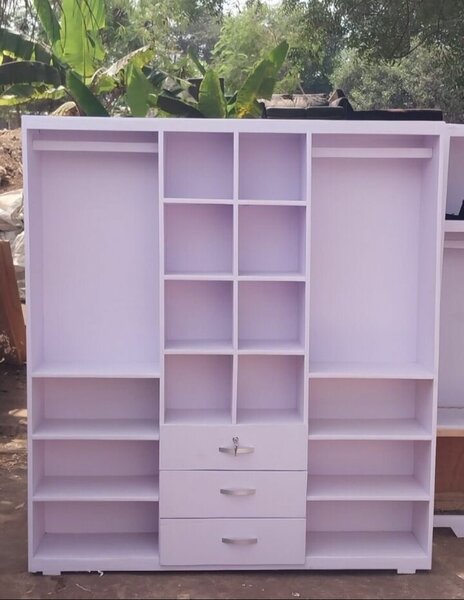 Shoe racks/shelve