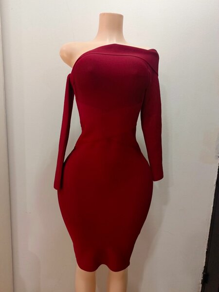 Robe Hervé Legé