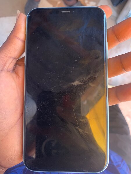 iPhone 11