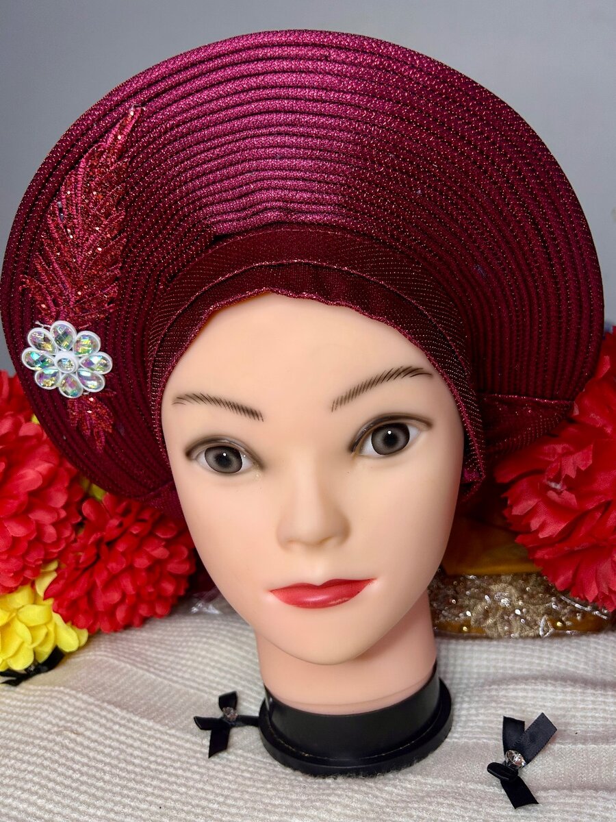 Chapeau élégant bordée