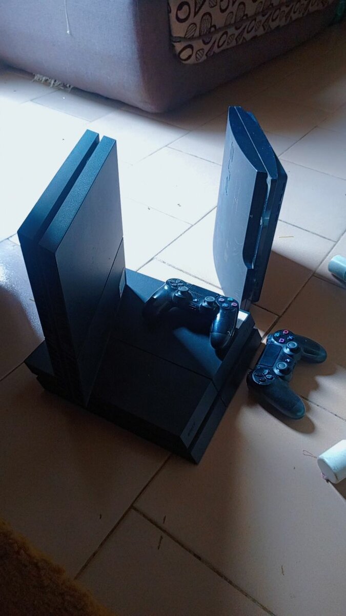 Ps3  && ps4