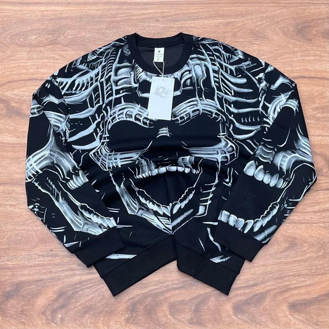 Sweat tops