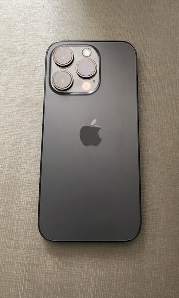 Photo - Apple iPhone 14 Pro Max 256 GB Black · GH 7,950. Ap