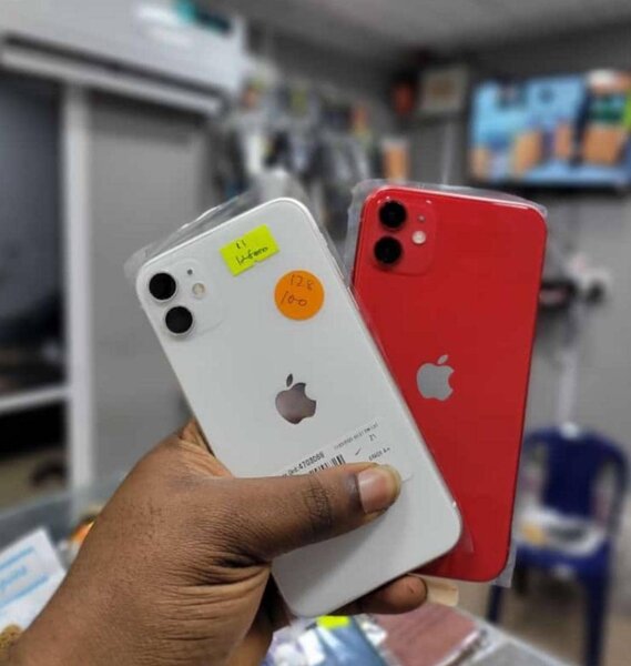 iPhone 11