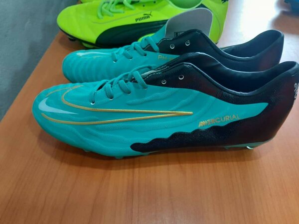 Crampons