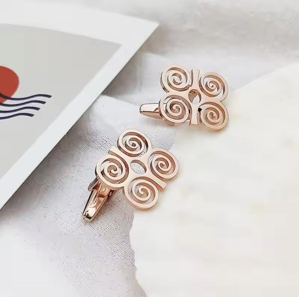 Cufflinks