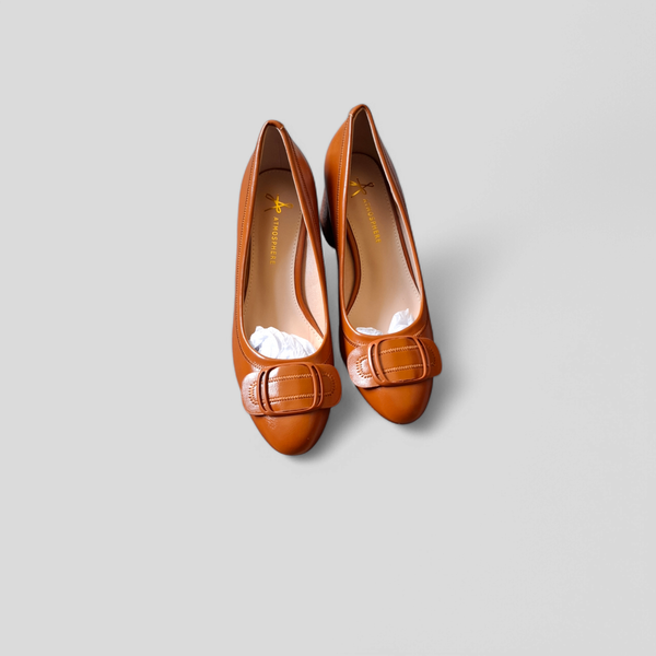 Simple but classic shoes
