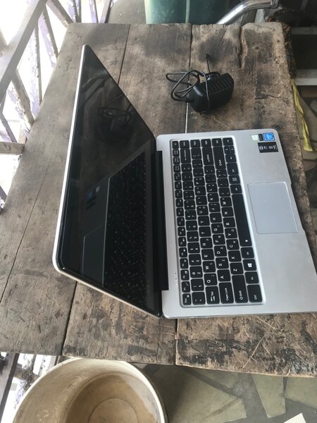 X Laptop