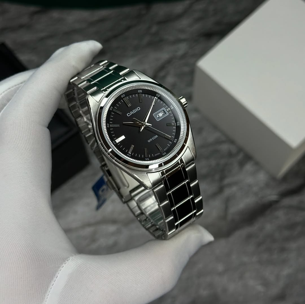 Часы Casio