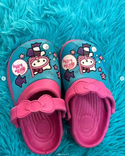 Baby crocs