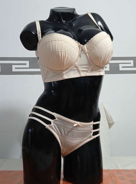 LINGERIES