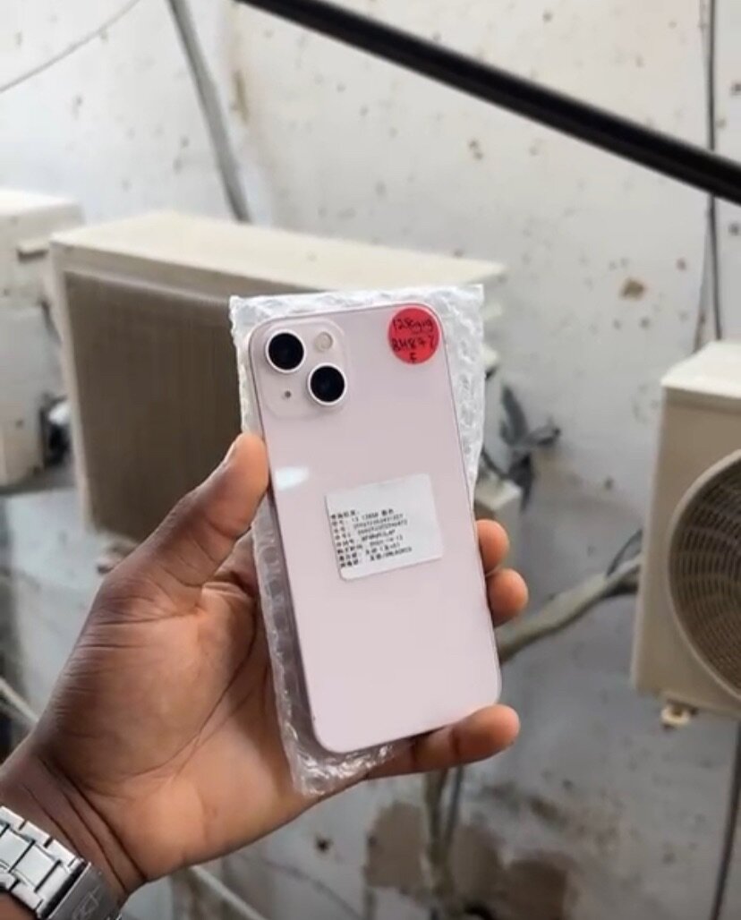 iPhone 13 128GB