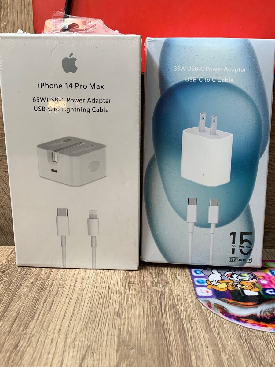 iPhone 14 and 15 about Charger Above