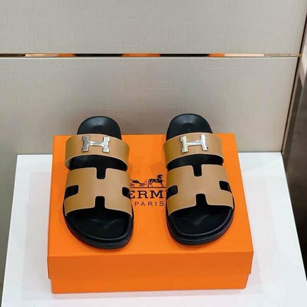 Sandale original en cuir