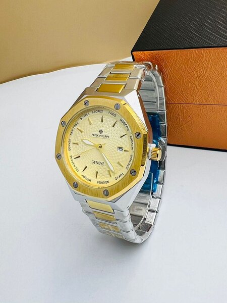 Montre de luxe ( patek Phillipe )