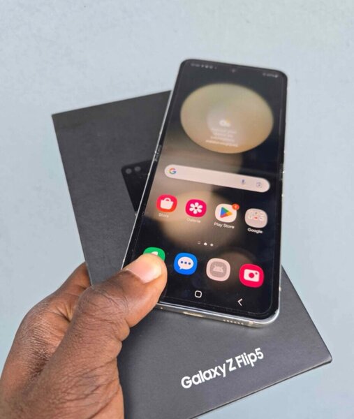 Samsung Galaxy Z Flip5