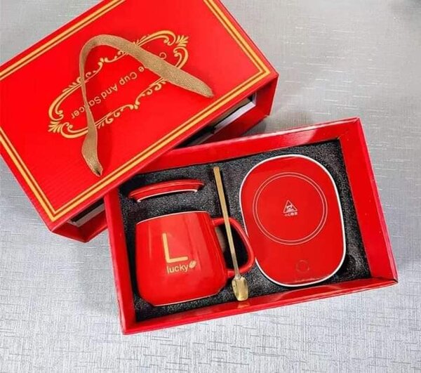 Tasses en rouge