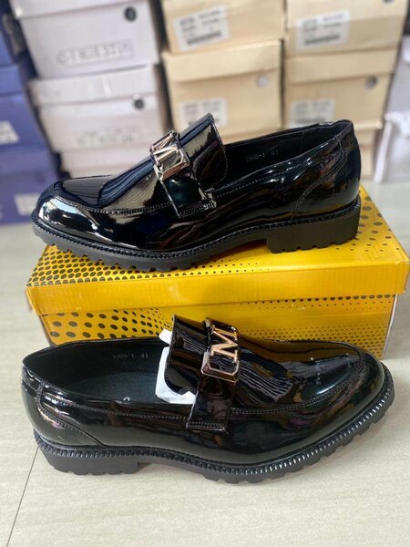 Smart shoes