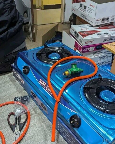 Gas stove