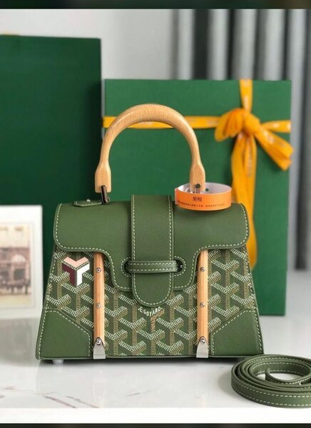 Tim collection shop