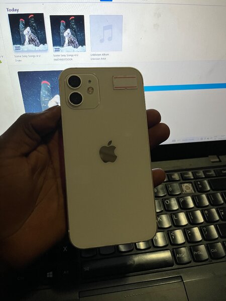 iPhone 12