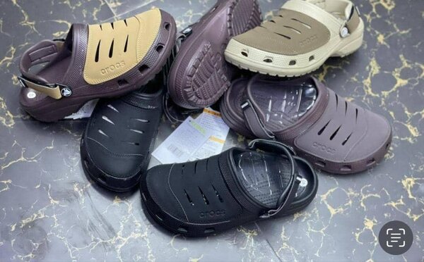 Yukon Crocs