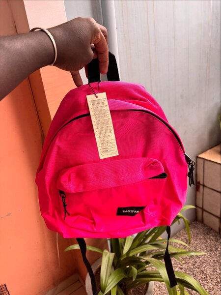 Sac à dos eastpak rose vif