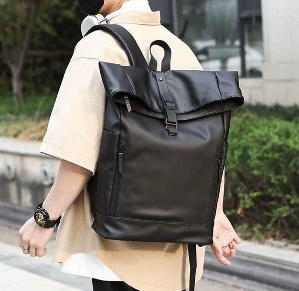 Sac à dos en cuir élégant