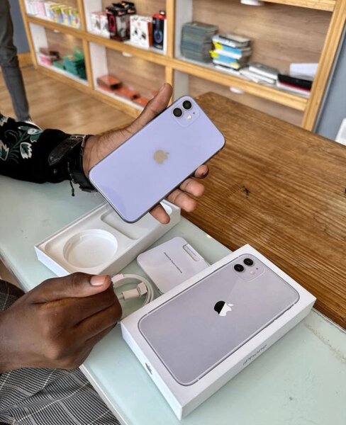 iPhone 11