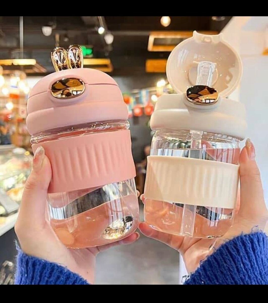 Bouteille à eau en verre mignon