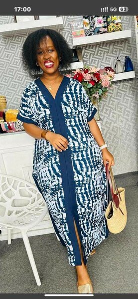 Très jolie boubou en soldes en 7 différentes couleurs