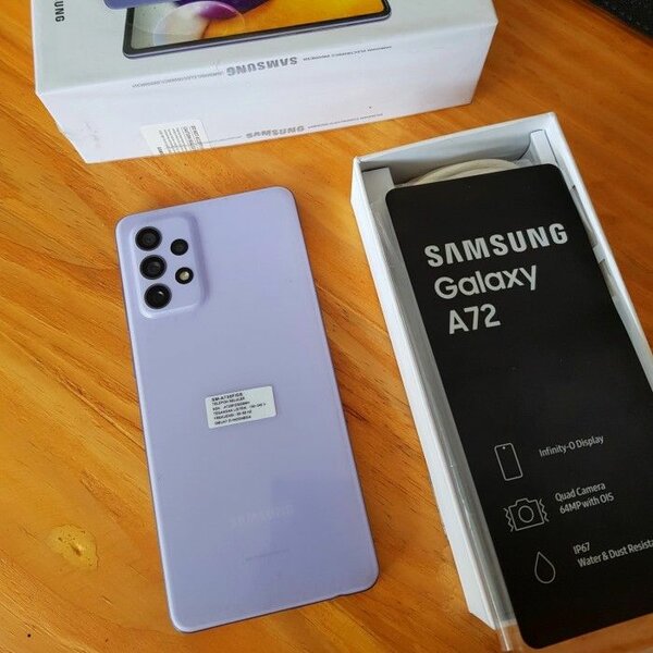 Brand new galaxy A72 5G 128gb dual sim strong battery life 1