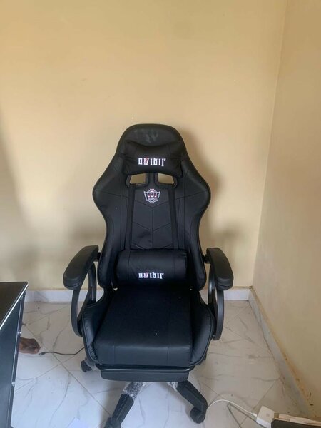 Gaming chair