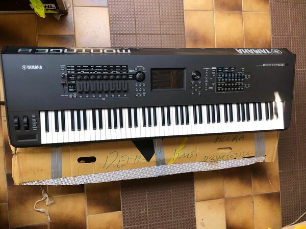Yamaha Montage 8