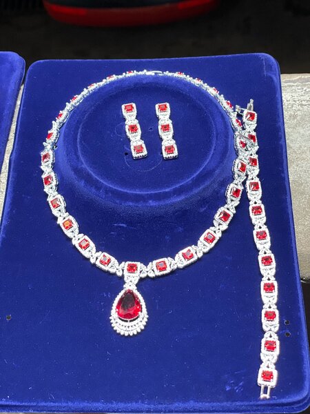 Jewelry set