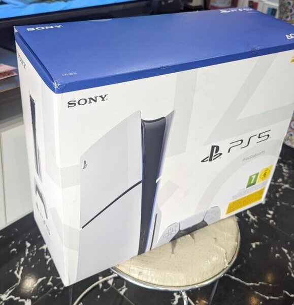 Sony play station 5, digital, slim